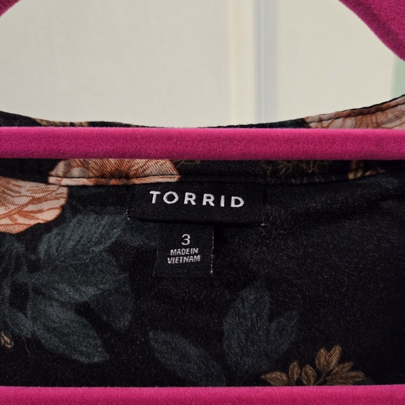 Torrid Black Floral Challis Zip Dress With Drawstring Waist- Size 3x - Picture 8 of 11